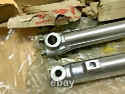 Suzuki TS100 TS100C/N L/R Tube Outer Front Fork NOS P/N 51131-48130&51141-48130 Suzuki TS100 TS100C/N L/R Tube Outer Front Fork NOS P/N 51131-48130&51141-48130