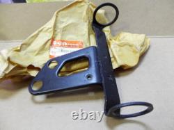 Suzuki TS125 TS125X Headlamp Stay L+R NOS Fork Ears BRACKET 51530 / 51540-01A00