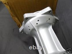Suzuki TS125 TS200 DR250 DR350 Rear Wheel Hub NOS TS125R BACK WHEEL 64111-03D00