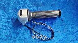 Suzuki TS185 73-79 TS250 73-79 TS400 76-77 Throttle Grip Assy 57100-32610 NOS