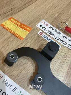 Suzuki TS250 1977 1979 NOS METER BRACKET 34950-30641 34950-30640 INC CUSHIONS