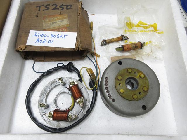 Suzuki Ts250 Ts185 Magneto Assy Nos Ts250 1973-79 Generator Stator 32100-30625