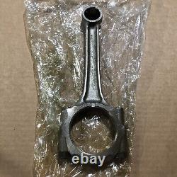 Suzuki VZ1600 K4-K5 Intruder Marauder 04-05 NOS Connecting Rod KK132-51114-7DD