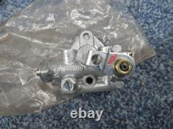 Suzuki a100 2 stroke oil pump nos 1603