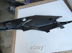 Suzuki gsxr 1000 left hand tail panel side panel 07 08 nos